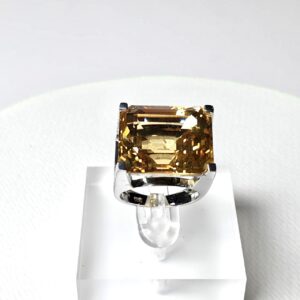 TOPAZ RING 06