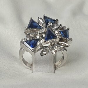 BLUE SAPPHIRE RING 16