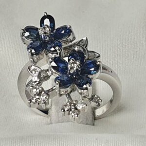 BLUE SAPPHIRE RING 25
