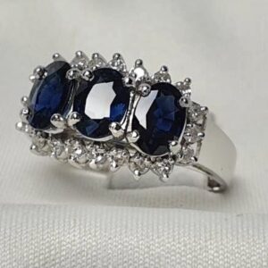 BLUE SAPPHIRE RING 61