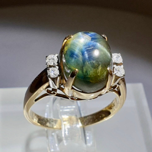 BLACK STAR SAPPHIRE 33