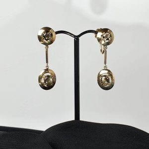SCREW EARRINGS 02