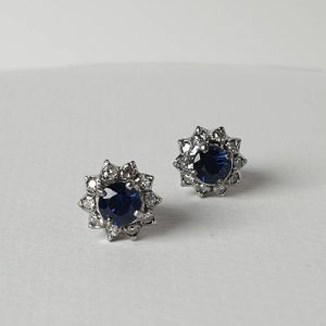 PIERCED EARRINGS 10