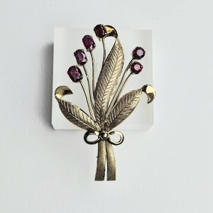 RUBY BROOCH 02