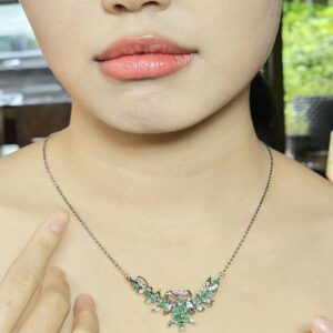 EMERALD NECKLACE 05