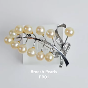 PEARL BROOCH 01