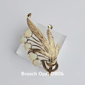 OPAL BROOCH 06