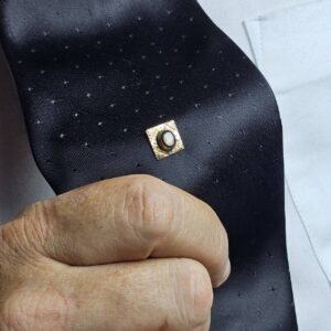 BLACK STAR SAPPHIRE TIE TACK 12