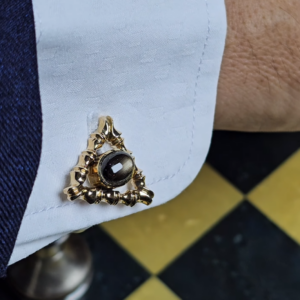 BLACK STAR SAPPHIRE CUFF LINK 02